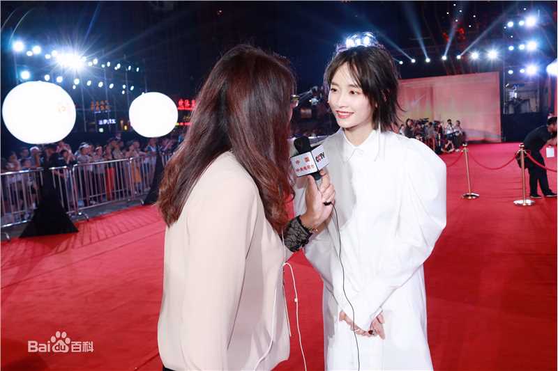 刘雅瑟(Cya Liu)X十三届青年影像论坛素颜照相册