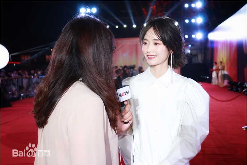 刘雅瑟(Cya Liu)X十三届青年影像论坛素颜照相册