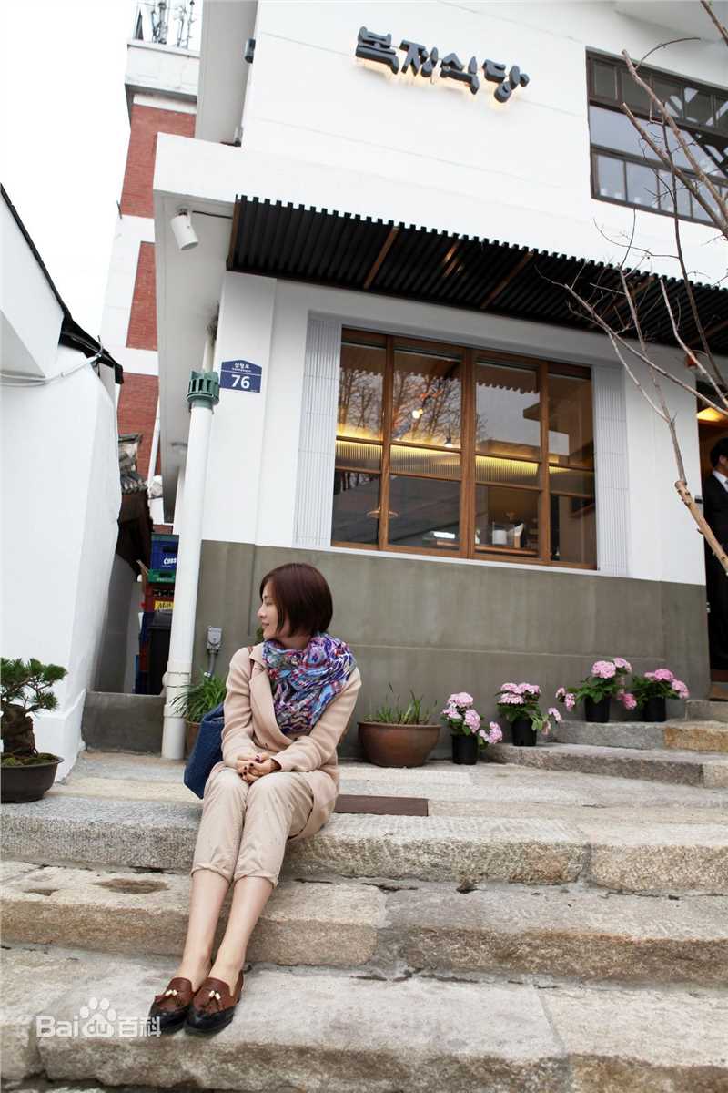 刘孜(liuzi)生活照素颜照相册