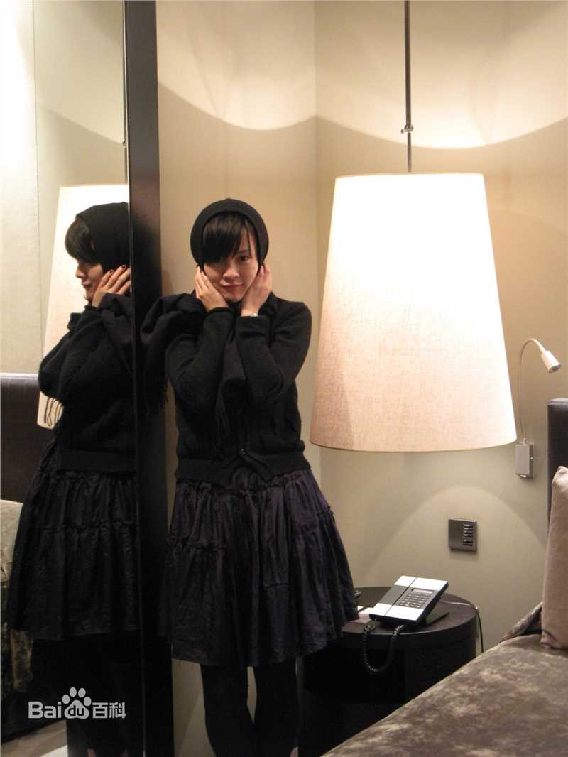 刘孜(liuzi)生活照素颜照相册