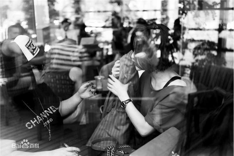 刘孜(liuzi)—咖啡即生活性感图片图集