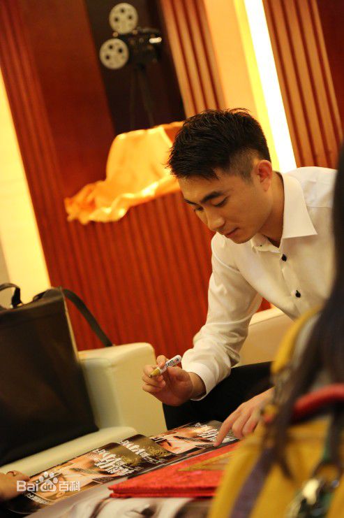 郭晓小活动照生活照