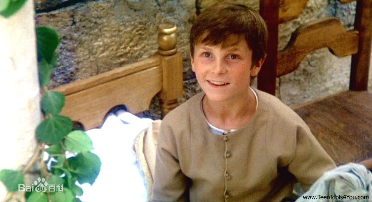 克里斯蒂安·贝尔(Christian Bale)贝尔早期作品图片图册