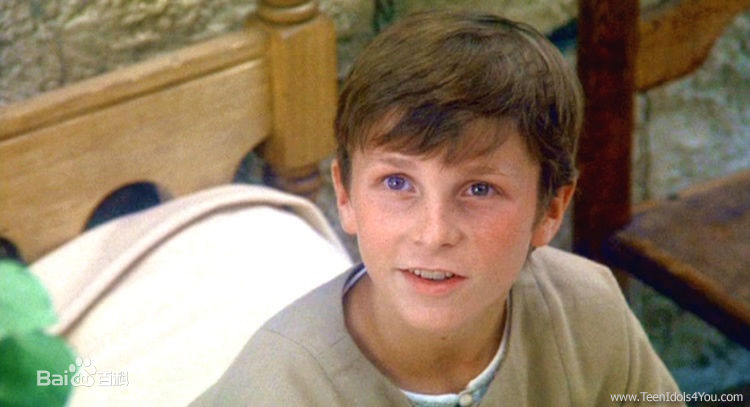 克里斯蒂安·贝尔(Christian Bale)贝尔早期作品图片图册