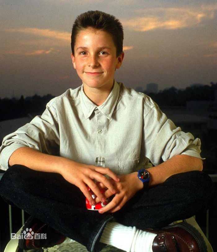 克里斯蒂安·贝尔(Christian Bale)童年时期图片图集