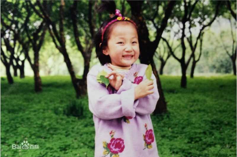 张歆怡童年阿歆图片图册