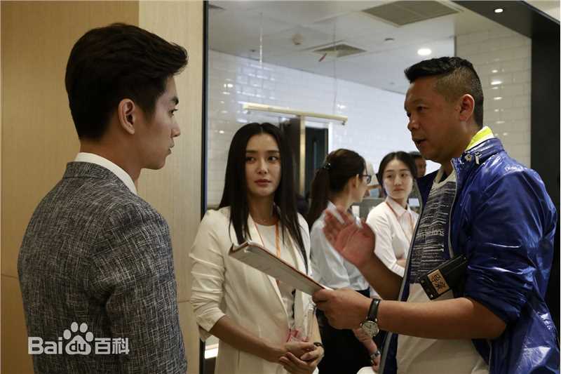 最全张琦(Stephen)在导演工作照《睡在我上铺的兄弟》中的相册