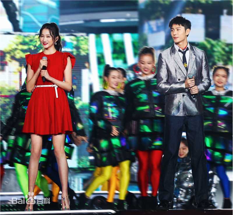 王嘉(Jevon Wang)参加央视春晚前后照片