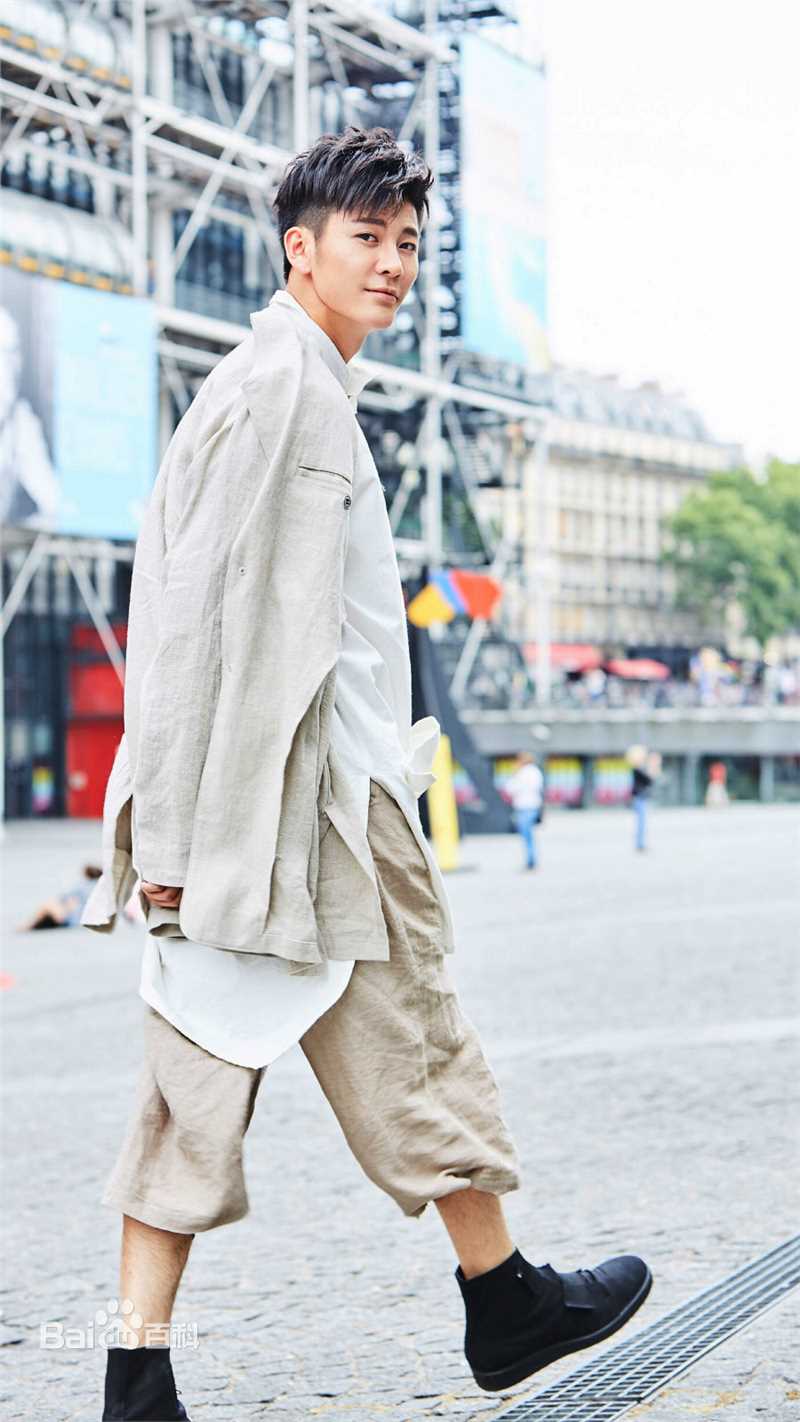 王嘉(Jevon Wang)时尚大秀图集壁纸壁纸