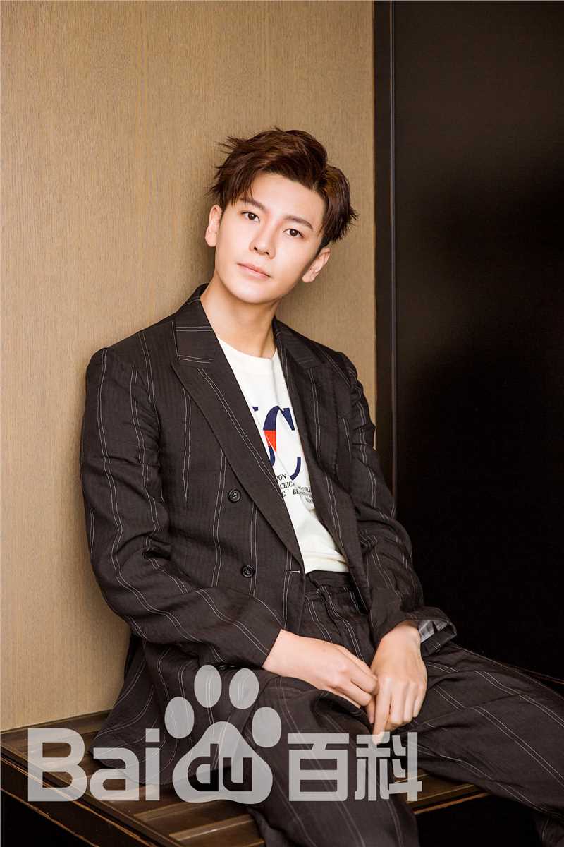 王嘉(Jevon Wang)最新图集壁纸