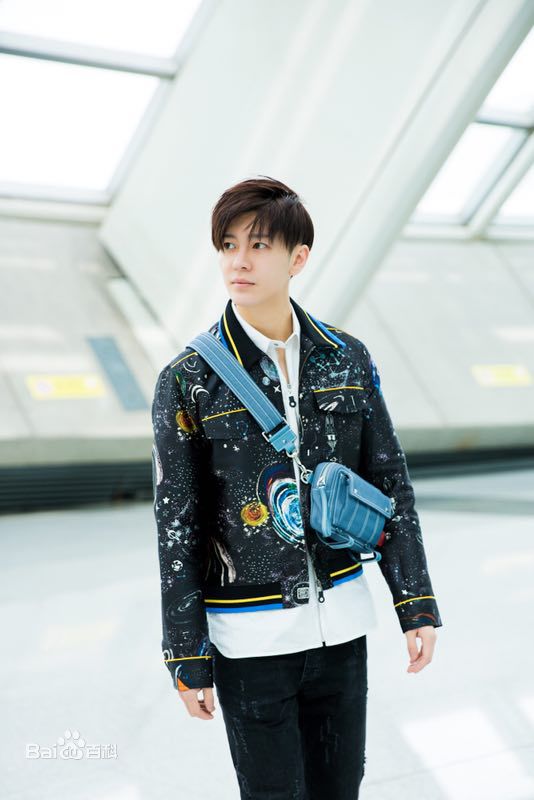 王嘉(Jevon Wang)最新图集壁纸