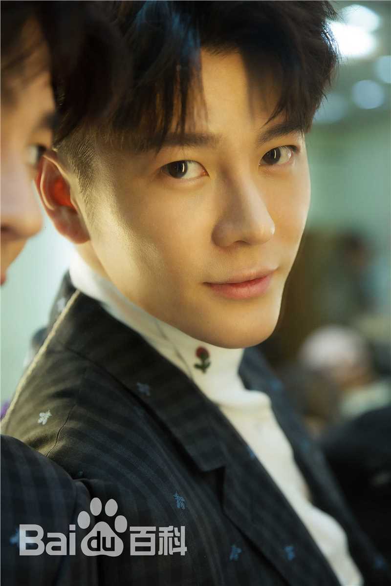 王嘉(Jevon Wang)最新图集壁纸