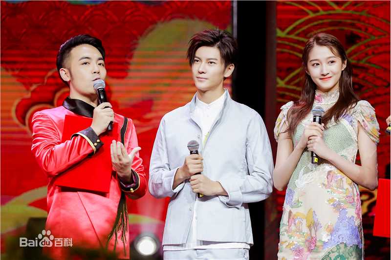 王嘉(Jevon Wang)中国寻根之旅性感图片图集