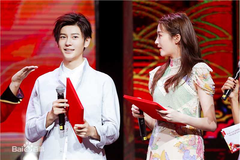 王嘉(Jevon Wang)中国寻根之旅性感图片图集