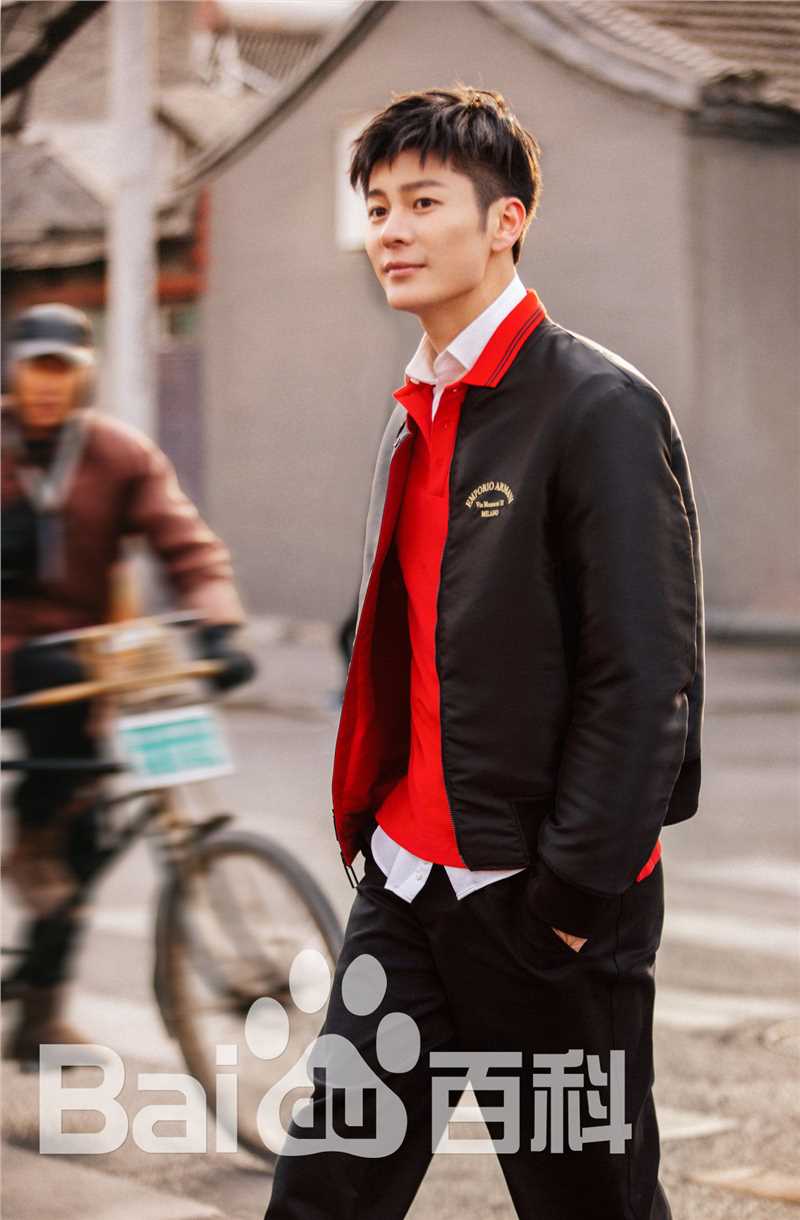 王嘉(Jevon Wang)2019新年贺岁片性感图片图集