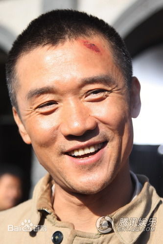 黄志忠参演电视（2009-2011）素颜照壁纸