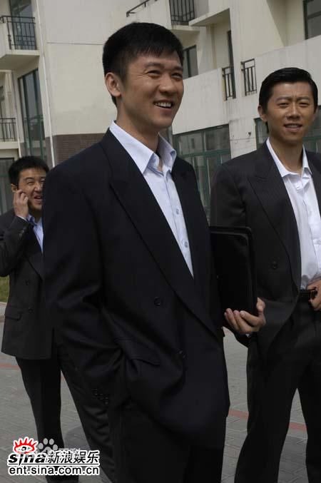 黄志忠2005年《以朋友的名义》剧照