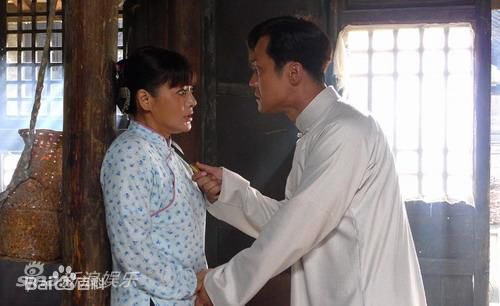 黄志忠2009年《红槐花》最优质剧照