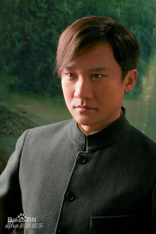 黄志忠2009年《红槐花》最优质剧照