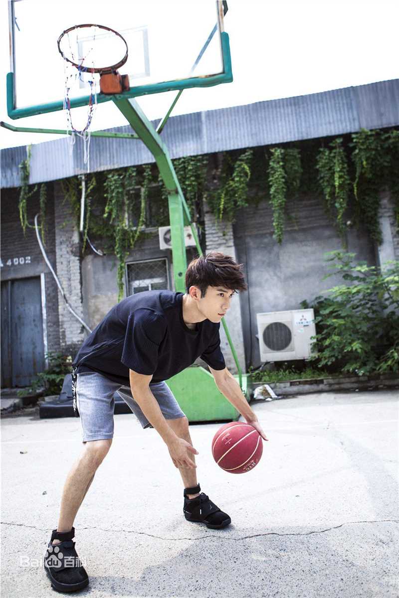 刘芮麟(Wayne)篮球