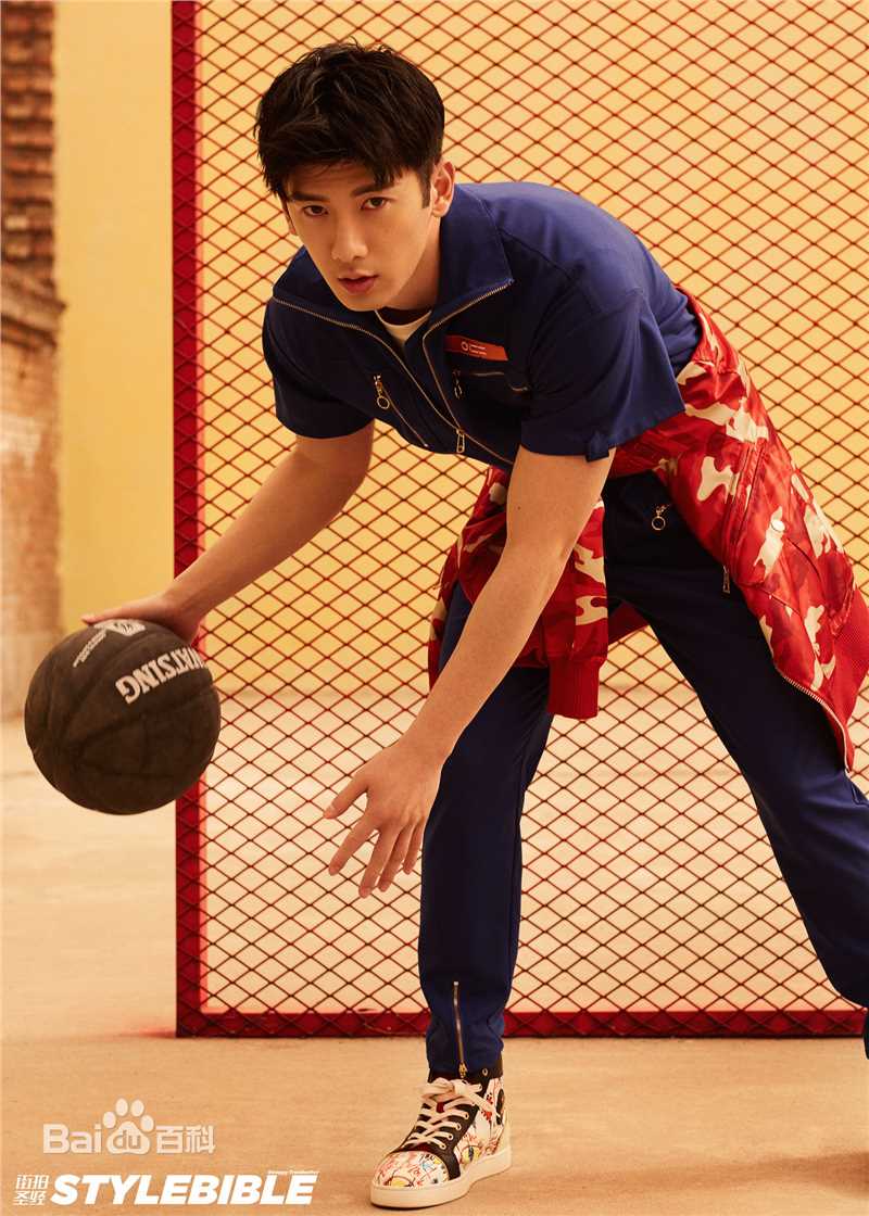 刘芮麟(Wayne)街拍图册