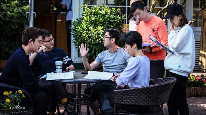 高清陈畅(Chen Chang)在《复合》工作照中的图集