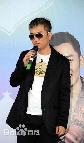 张峰(zhangfeng)导演素颜照相册