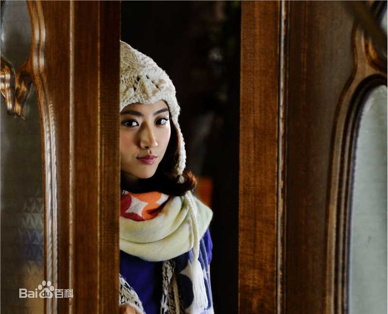 景甜(Jing Tian)出演《我的美女老板》最新剧照