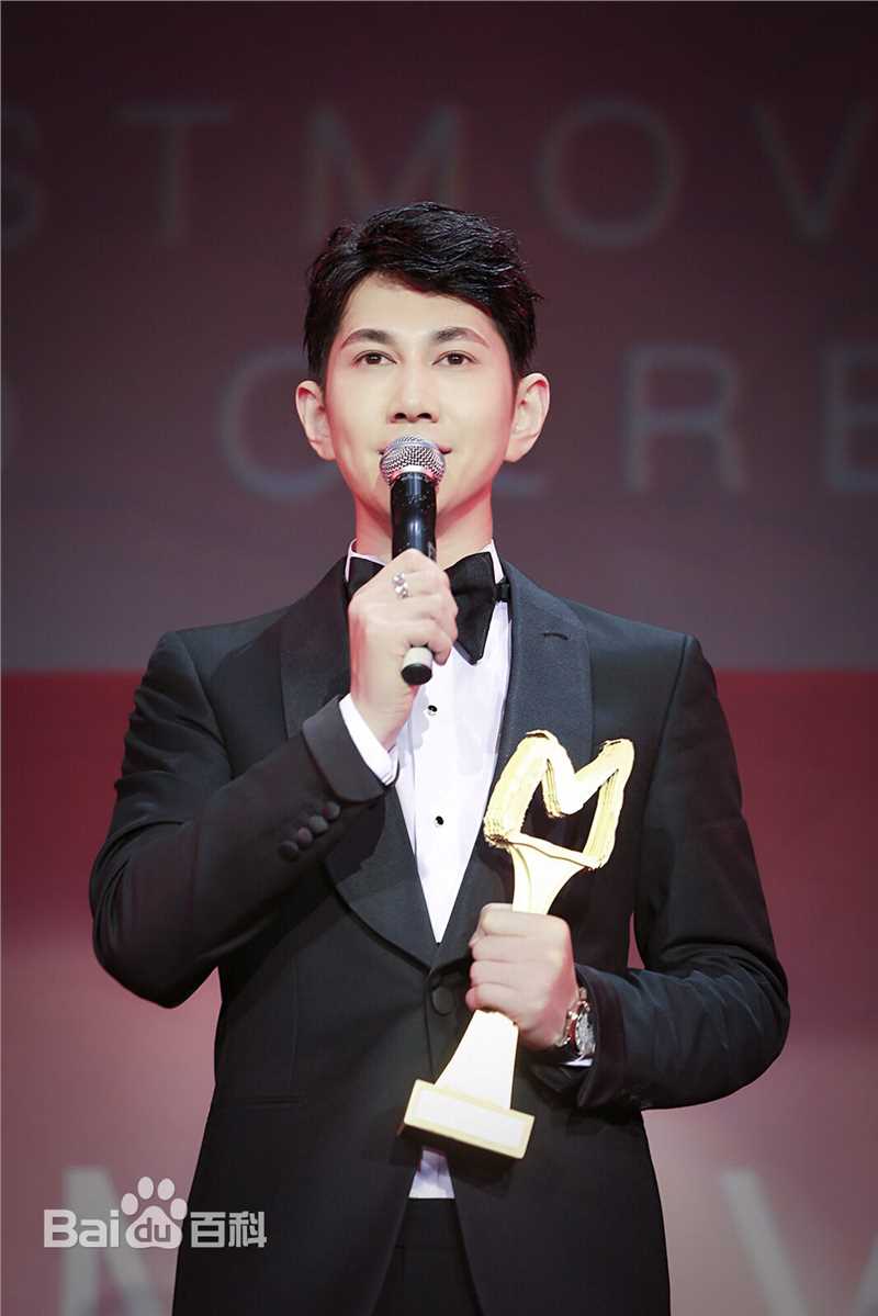 何明翰(heminghan)获奖照壁纸壁纸