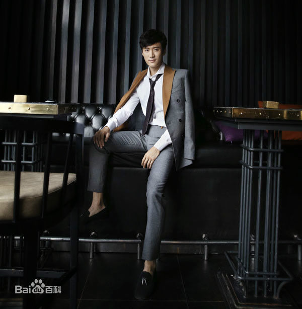 最优质戚迹(Miracle)素颜照