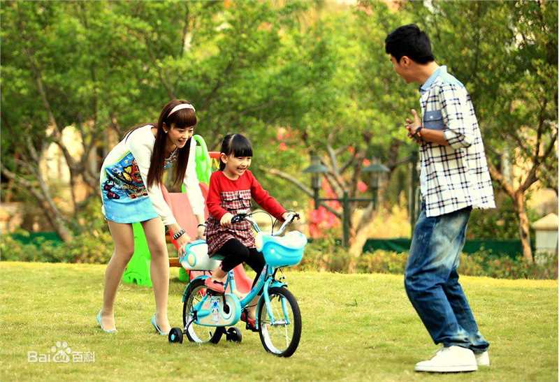 海陆（饰演文馨）《因为爱情有多美》剧照