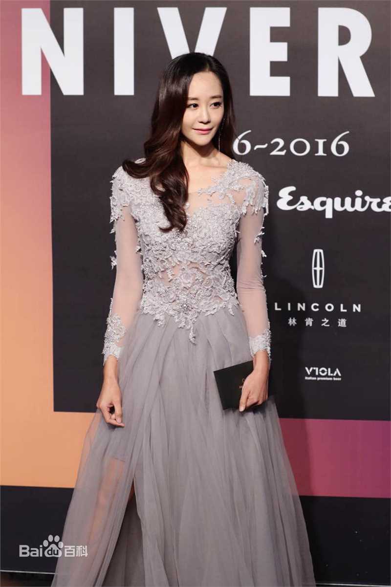 海陆出席《时尚先生》20周年创刊party