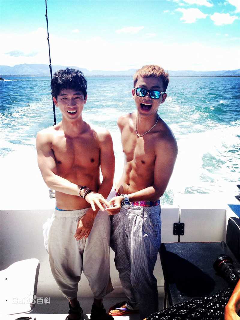 李茂(Caesar)斐济99℃的爱情性感图片图集