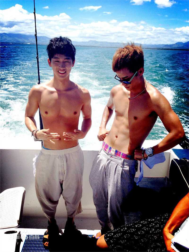 李茂(Caesar)斐济99℃的爱情性感图片图集