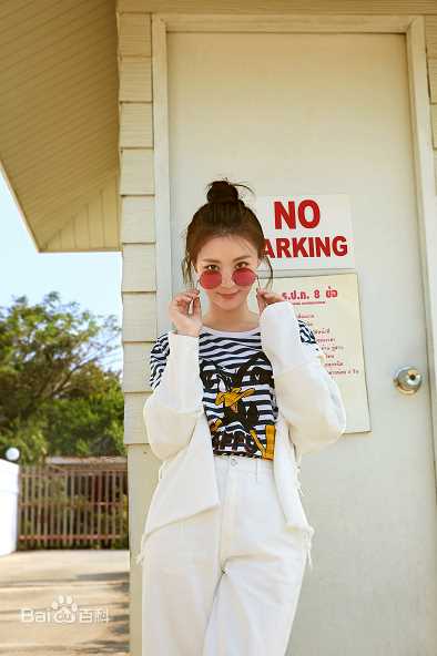 毛林林(Nikita)最新03壁纸