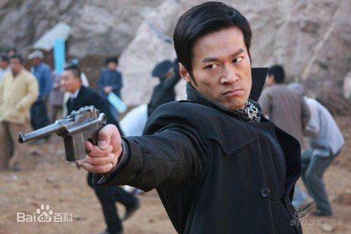 精选谭凯(Tan Kai)在《凤穿牡丹》 饰罗志襄中的图册