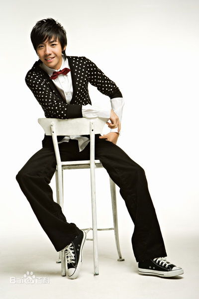 俞灏明(Ham)青葱记忆素颜照相册