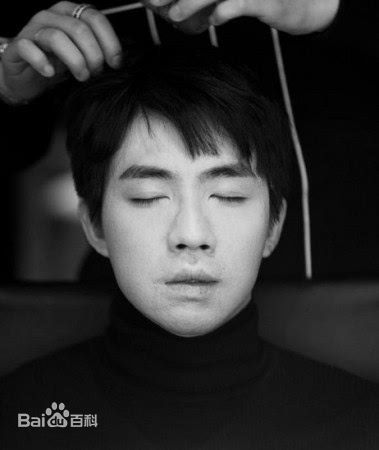 俞灏明(Ham)全新蜕变素颜照相册