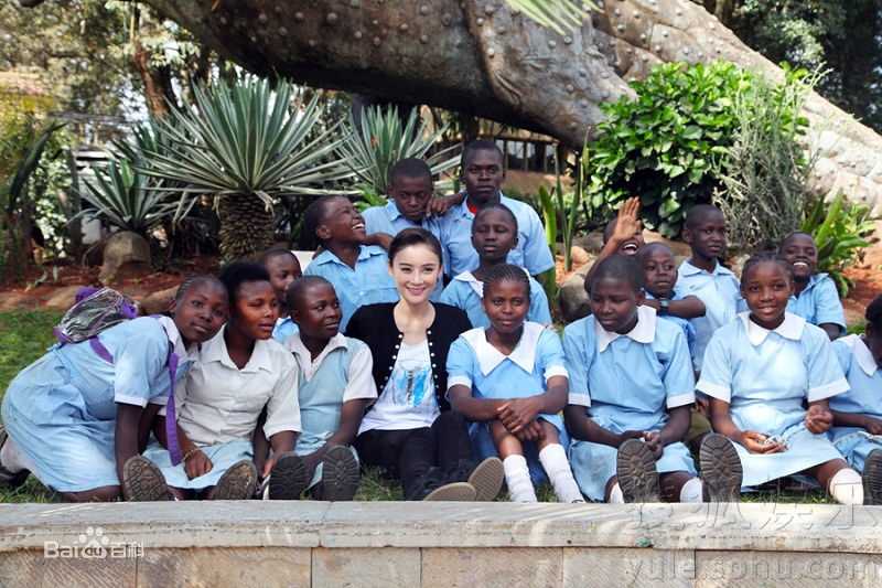 袁姗姗(Mabel Yuan)公益活动前后照片