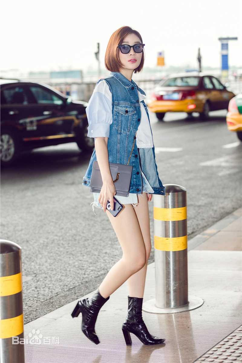 袁姗姗(Mabel Yuan)机场look前后照片