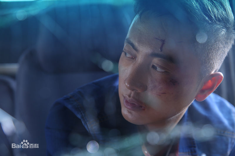 贾景晖(Marc)女不强天不容生活照