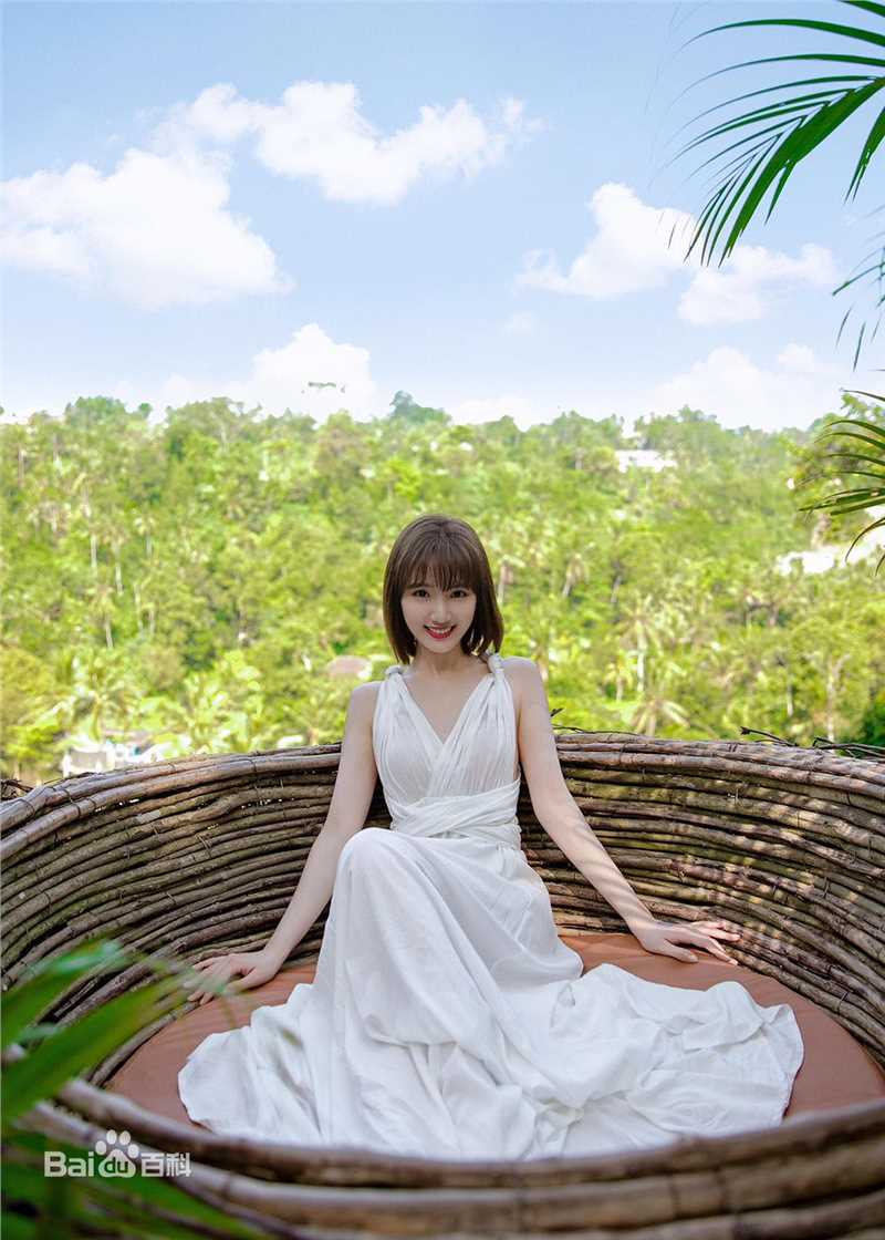 毛晓彤(Rachel Momo)