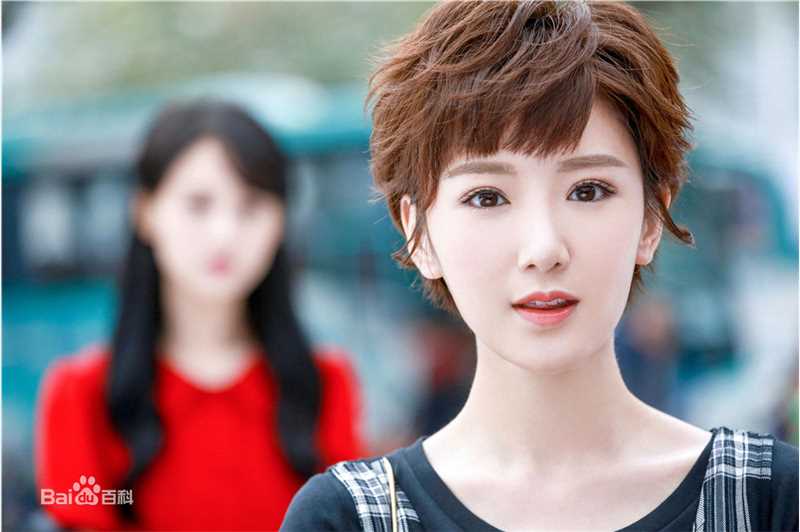 毛晓彤(Rachel Momo)在《微微一笑很倾城》二喜中的