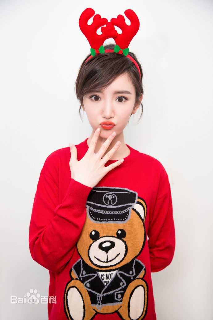 毛晓彤(Rachel Momo)最新圣诞壁纸