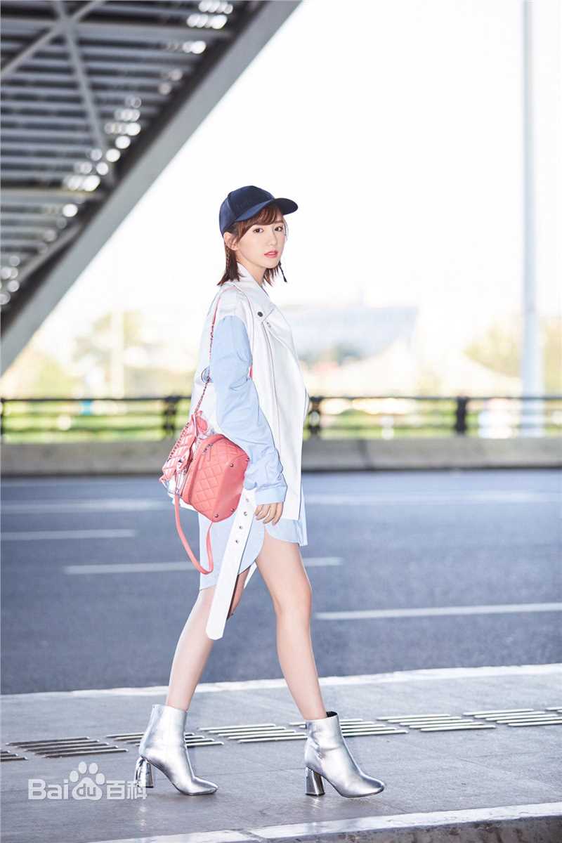 毛晓彤(Rachel Momo)机场图图册