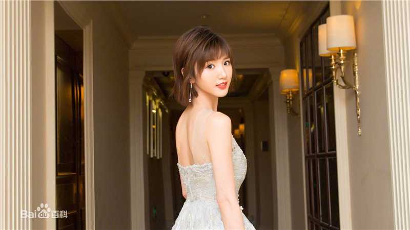 毛晓彤(Rachel Momo)最新·壁纸