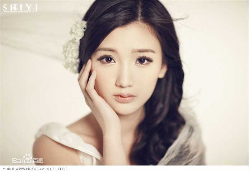 毛晓彤(Rachel Momo)最新·壁纸