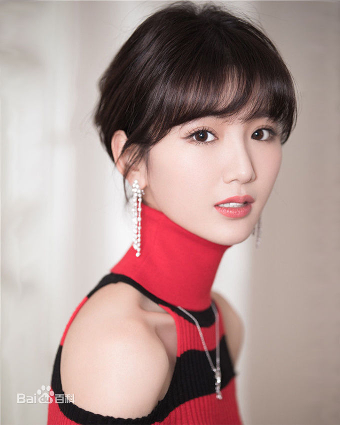 最优质毛晓彤(Rachel Momo)生活照