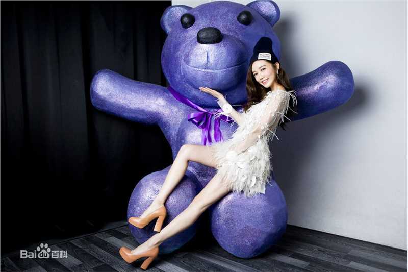 于莎莎出席活动