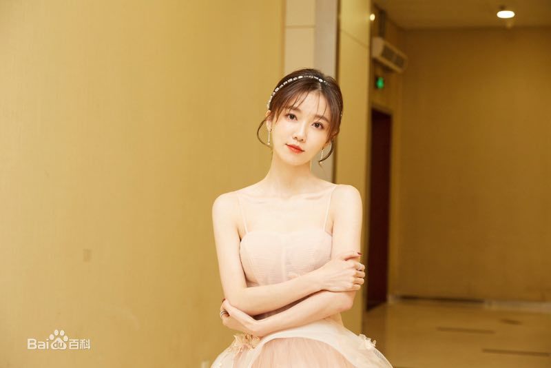 于莎莎出席活动